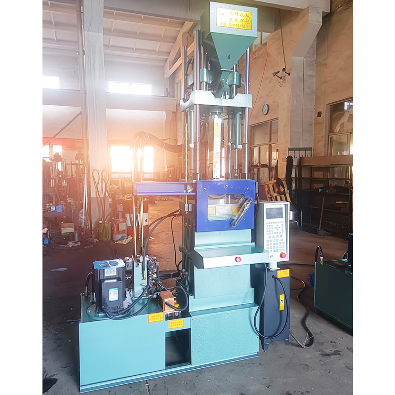 曲臂系列SC（63g-500g）注塑机